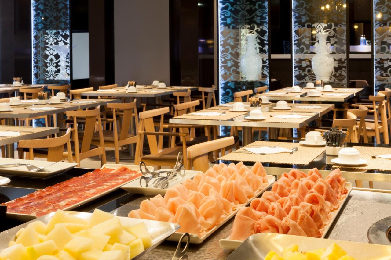 Porcel Torneo Hotell Sevilla Eksteriør bilde